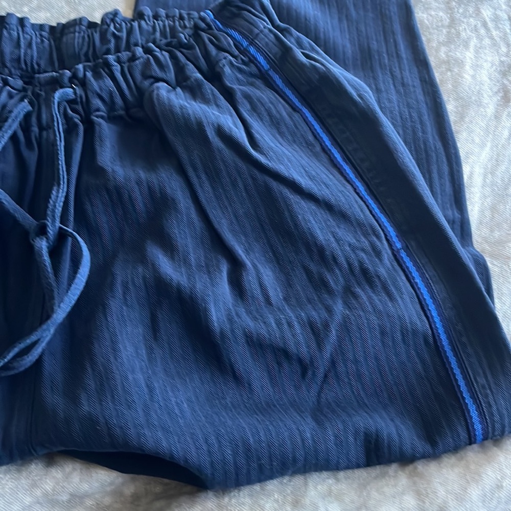 Xirena Draper Navy! - Picture 5 of 7